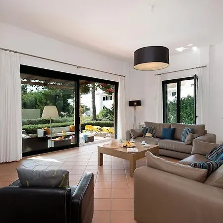 Villa Josefa 4 Bedroom Villa, Cala Galdana *