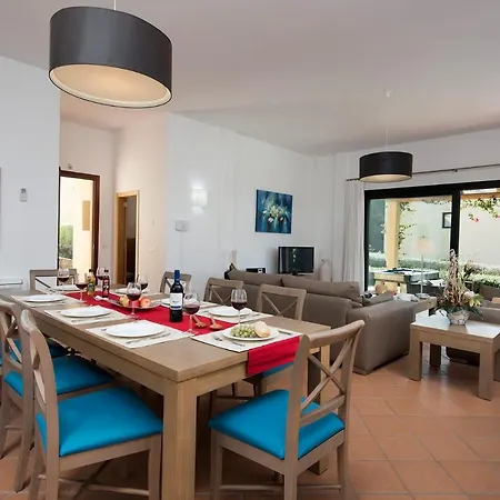 Josefa 4 Bedroom Villa, Cala Galdana *